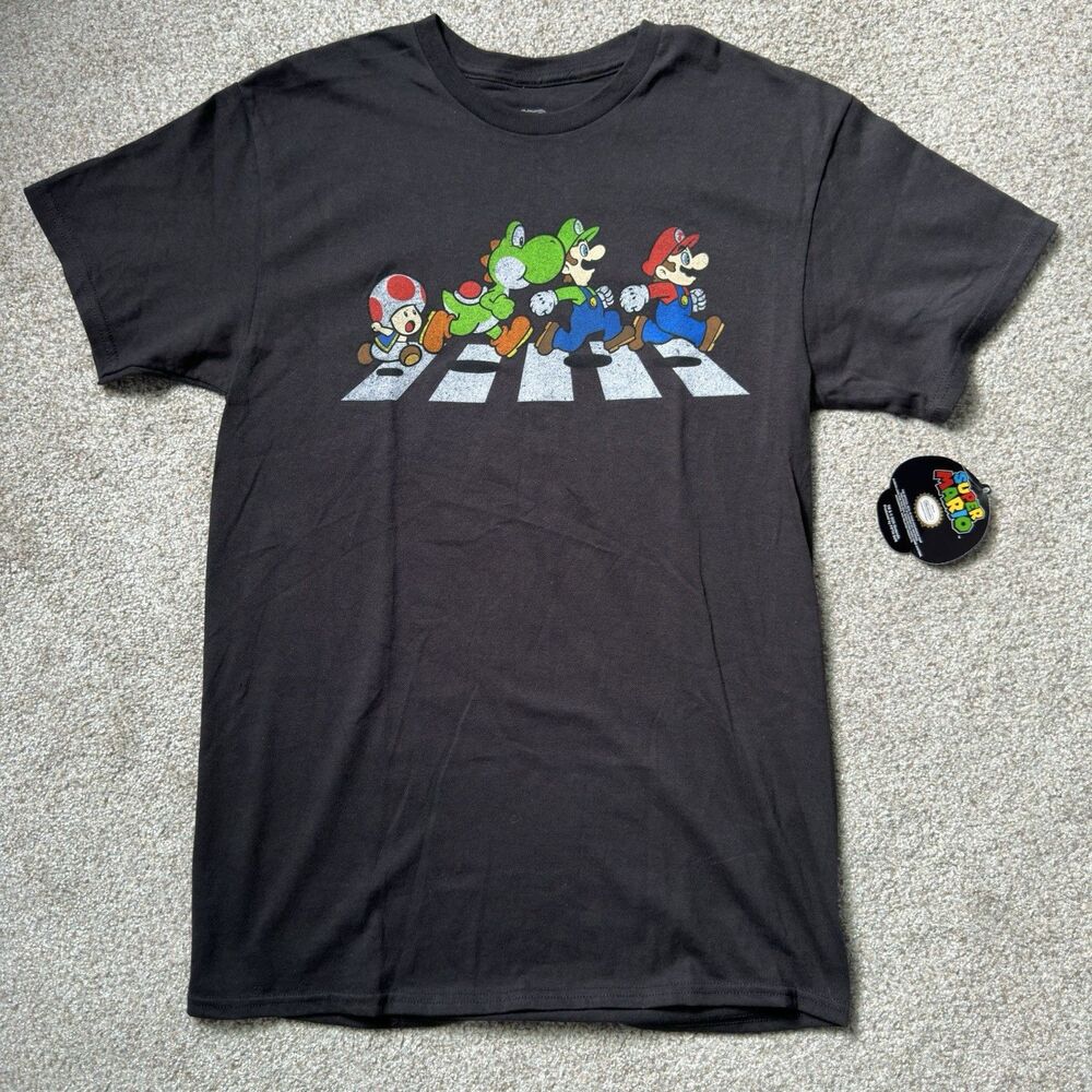 SUPER MARIO BROS. Nintendo T-Shirt MENS Medium NEW w/ TAG Toad Luigi Yoshi Mario